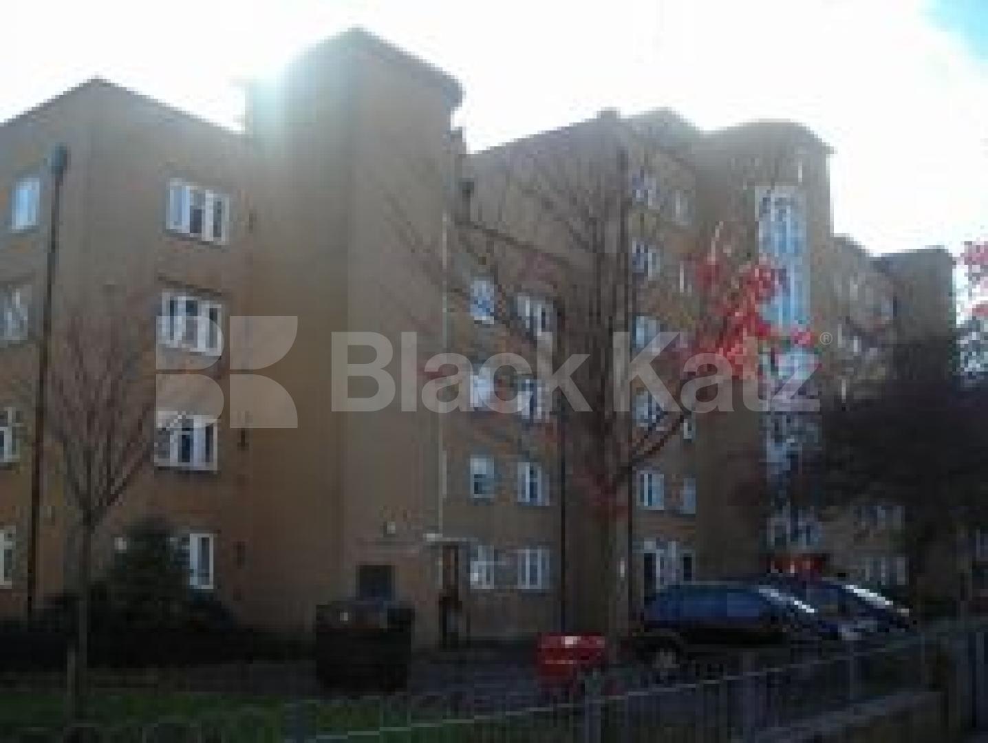 			new instruction, 1 Bedroom, 1 bath, 1 reception Flat			 Aberdeen Place, St Johns Wood